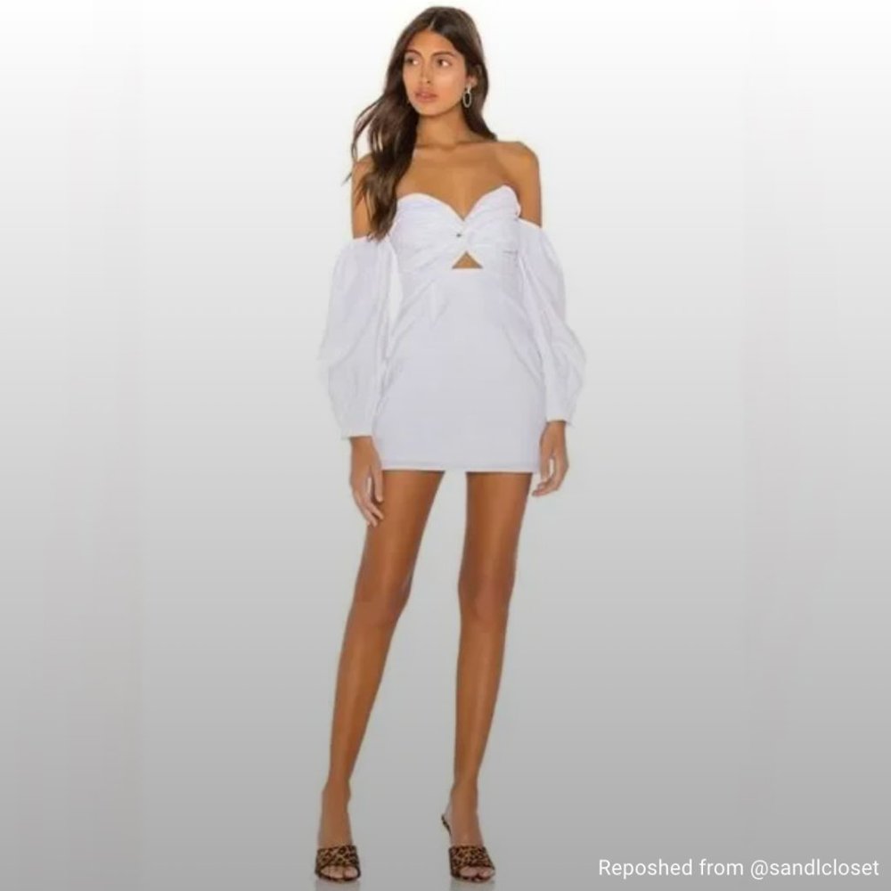 superdown Elegant White Off-Shoulder Mini Dress